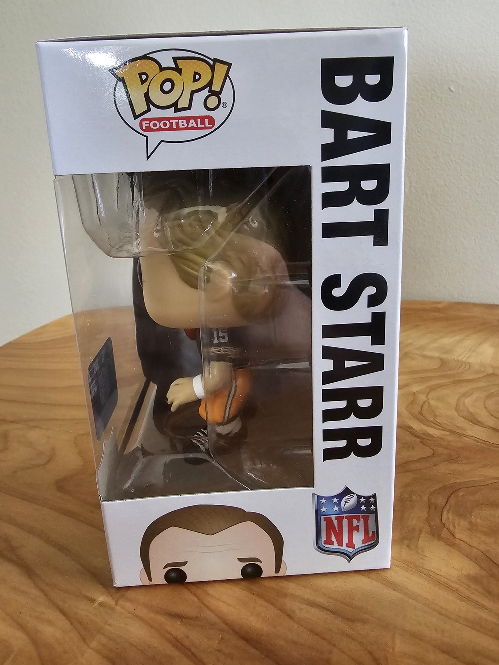 Funko Pop! Football Packers #16 Bart Starr Vinyl Figure - Green & Gold - Picture 3 of 7